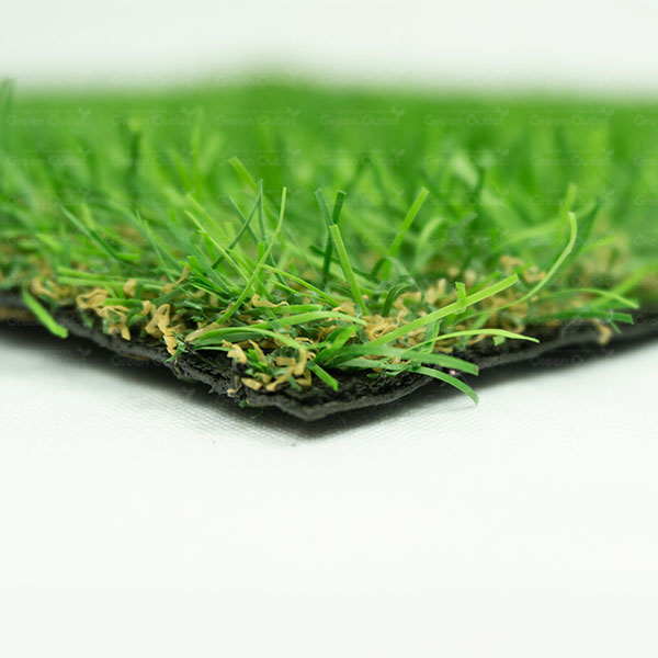 Pasto Residencial 20 mm.