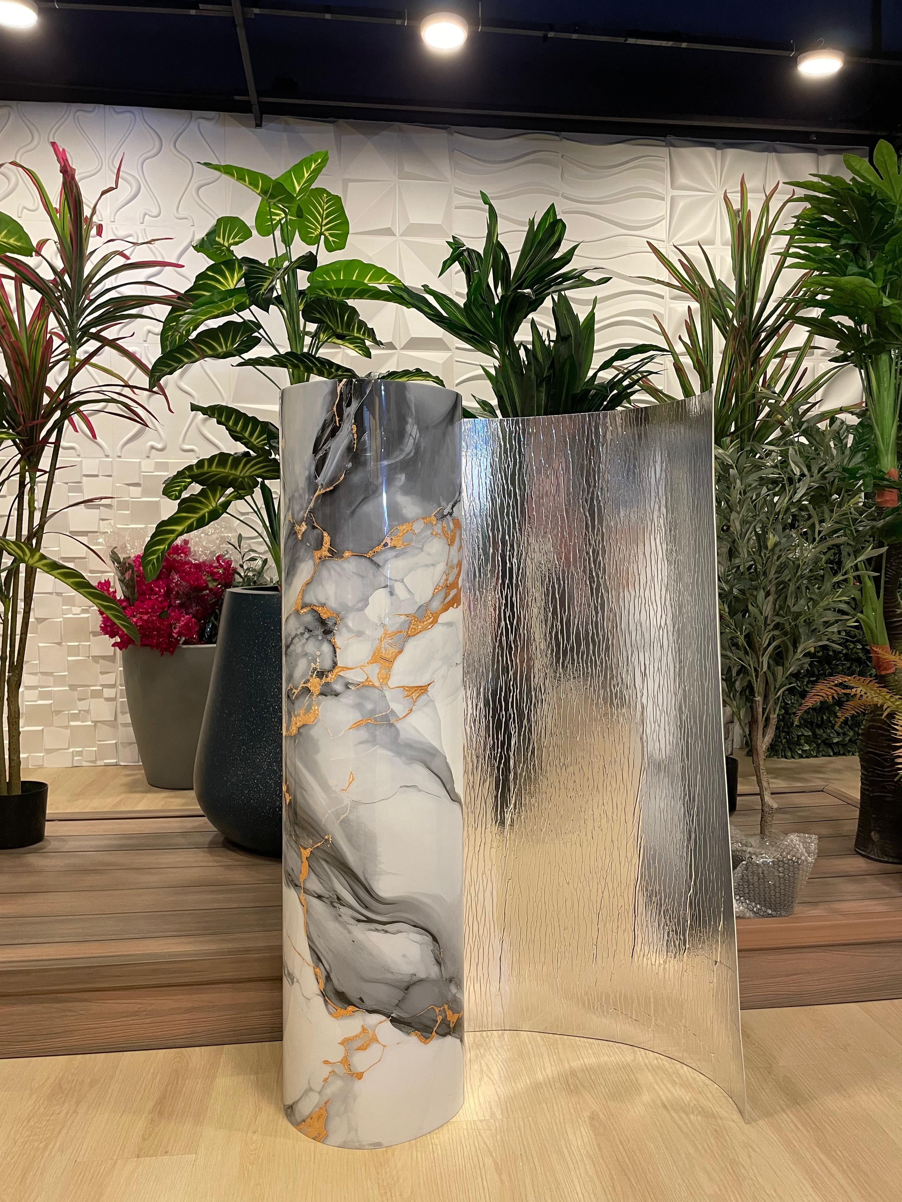 Placa tipo mármol en rollo autoadhesiva